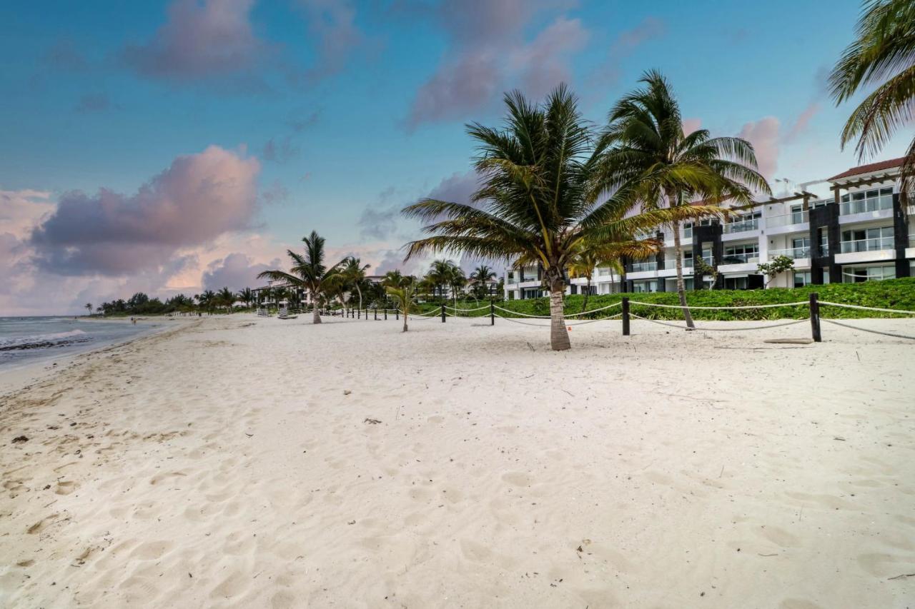 Hakuna Matata 725N At Mareazul Beachfront Playa del Carmen Exterior foto